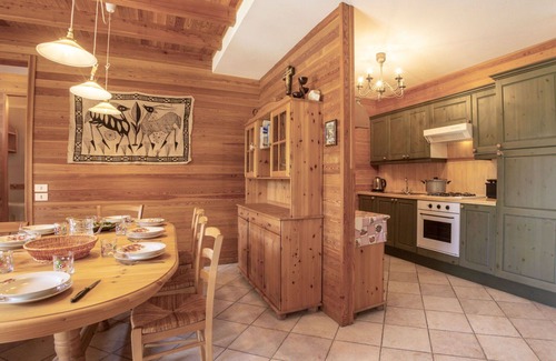 Madesimo House | Wonderful private villa for 7 guests with WIFI, TV and pets allowed