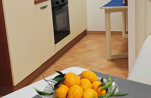 Santa Marinella Apartment | Wonderful studio apartment a stone's throw from the Castrum Novum excavations and 150 mt from the sea.