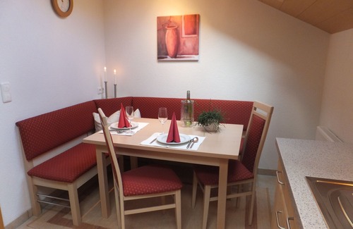 Schroecken Apartment | wonderful view, balcony, garden, lawn, barbecue, playground, free WiFi