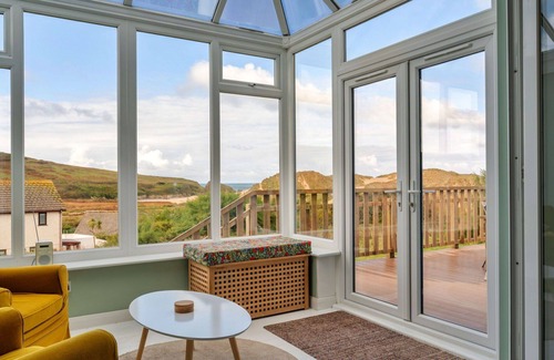 Holywell House | Wonderful villa for 6 people with WIFI, terrace and pets allowed