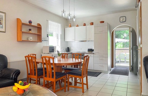 Fonyodliget House | Wonderful villa for 7 guests with WIFI, TV, patio and parking