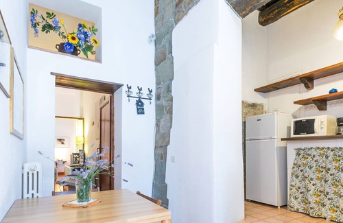 Lamole Villa | Wonderful villa for 8 people with WIFI, private pool, hot tub, TV, patio and parking