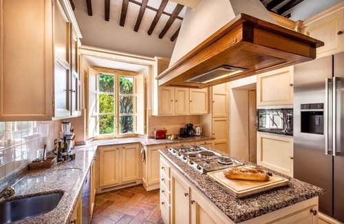 Lucca Villa | Wonderful villa with A/C, WIFI, private pool, TV, terrace and panoramic view, close to Lucca