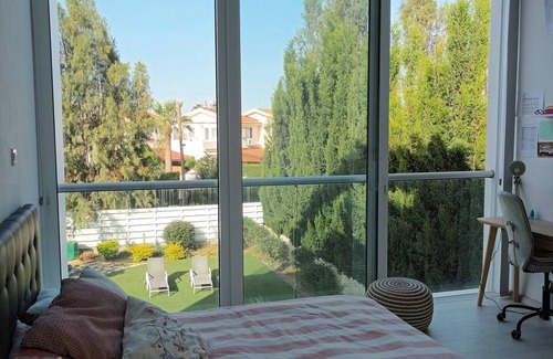 Oroklini Villa | Wonderful Villa with pool - 2 min from the beach!