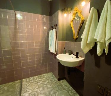 Akhali Ubani House | Wonderwood Borjomi Provencal