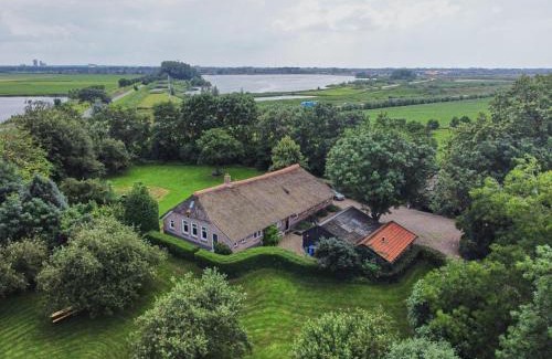 Zwolle Apartment | Wonen op een Terp