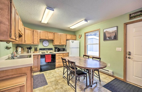 Markville Cabin | Wooded Danbury Cabin w/Grill + Fire Pit!