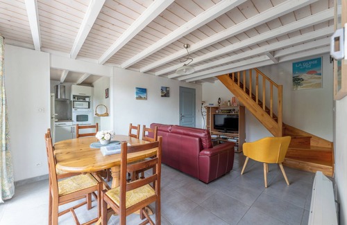 Biganos Ski Chalet | Wooden chalet in the heart of the Arcachon basin, in Biganos.