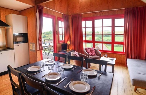 Grand-Laviers Cottage | Wooden Chalet near Somme Bay Abbeville