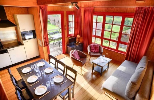 Grand-Laviers Cottage | Wooden Chalet near Somme Bay Abbeville