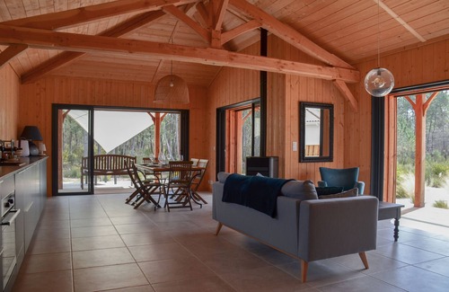 Vensac House | Wooden house overlooking the forest - 1km from the beach and Montalivet market