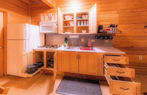 Christopher Creek Cabin | Wooden Nickel Cabins #1 in Christopher Creek - Game Room - Borders Nat'l Forest