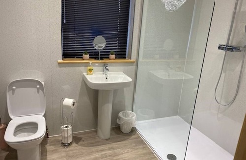 Dumfries Cabin | Woodend lodge with 6 seater private hottub