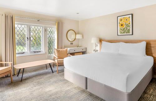 Milton Damerel Resort | Woodford Bridge Country Club