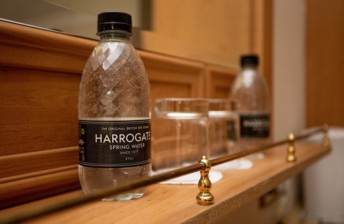 Clapham Hotel | Woodland Manor Hotel