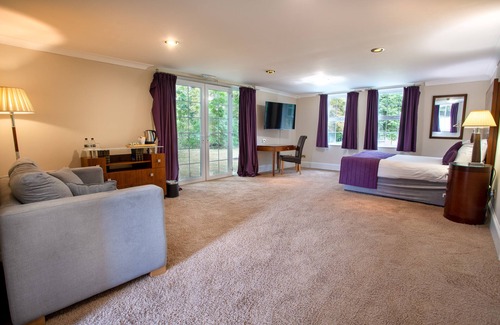 Clapham Hotel | Woodland Manor Hotel