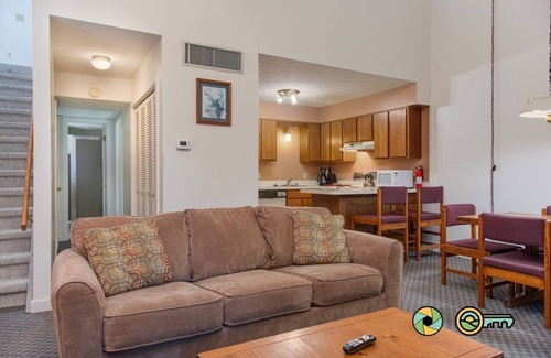Basye House | Woodland Retreat (#99B) | Quiet area | Minutes to Bryce Resort!