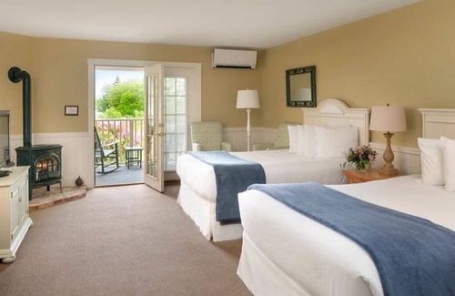 Boothbay Harbor Cabin | Woodland View Rm | Spa & Pool | No Hidden Fees