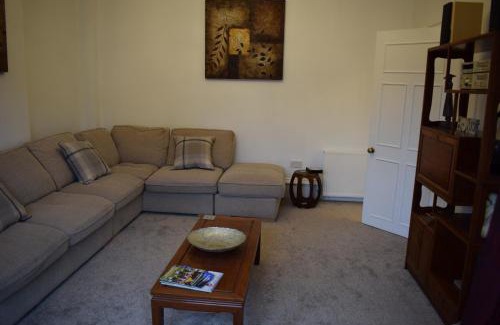 Gatehouse-of-Fleet House | Woodlyn Guest House