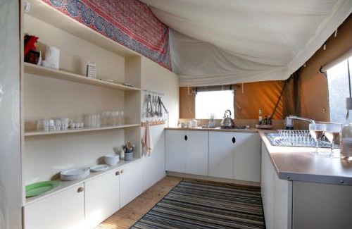 Saint Blazey House | Woodpecker - Kittisford Barton