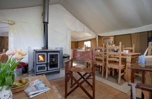 Saint Blazey House | Woodpecker - Kittisford Barton