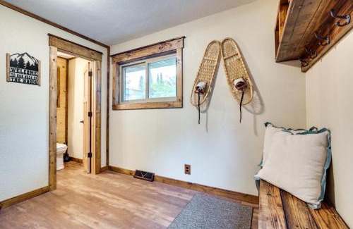 Woodruff House | Woodruff Home with Lake Access and Pier, Near Town!