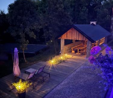 Dreznik Grad Ski Chalet | WOODS LODGE PLITVICE LAKES