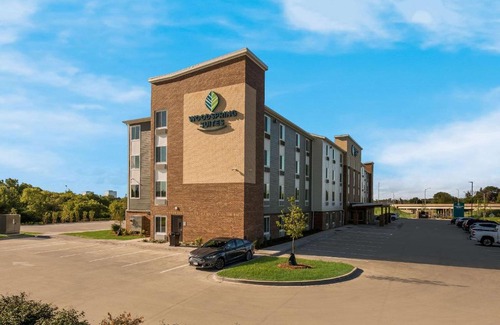 Colgate Hotel | WoodSpring Suites Milwaukee - Menomonee Falls