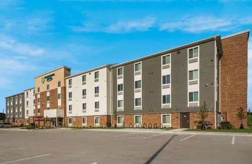 Colgate Hotel | WoodSpring Suites Milwaukee - Menomonee Falls
