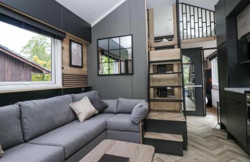 Keswick House | Woof Luxury Family Pod