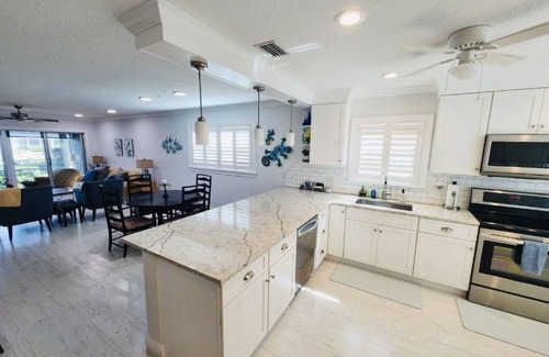 Palm City Condo | Work Remotely-Pet Friendly-Canal Front-End Unit