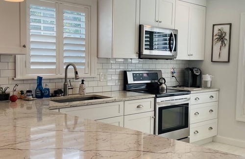 Palm City Condo | Work Remotely-Pet Friendly-Canal Front-End Unit
