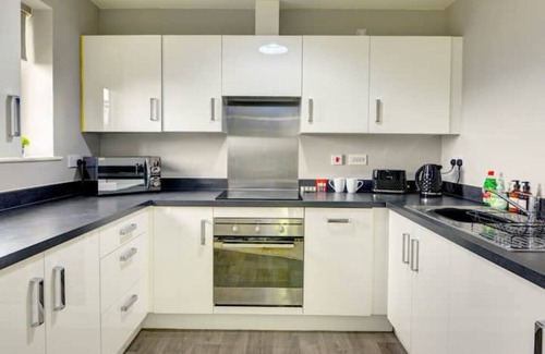 Sheffield Apartment | ✪Workers/Long Stay Visitors | Sheffield 2 BedApt✪