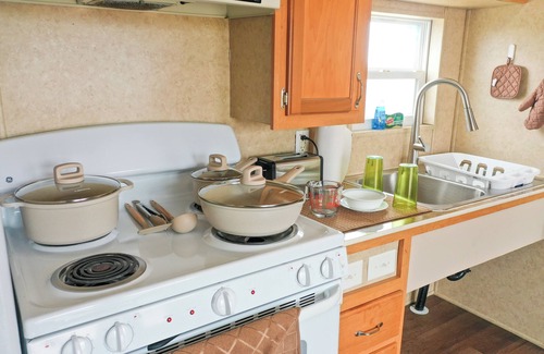 Big Spring Apartment | Workforce, 2-bedroom apartment with full kitchen in Big Spring