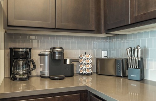 Desert Ridge Condo | Wow! Luxury Designer Townhome Aviano Resort Style