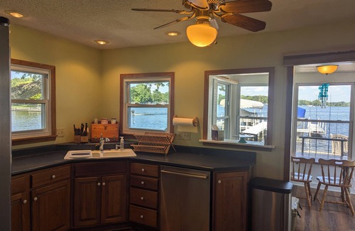 Pierceton House | Wow the View! Prime Location on Big Barbee Waterfront
