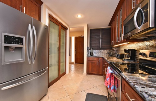 Kahana Condo | WOW WOW WOW - DIRECT OCEANFRONT - AC - WEST MAUI - PARADISE - STR/TVR ALLOWED
