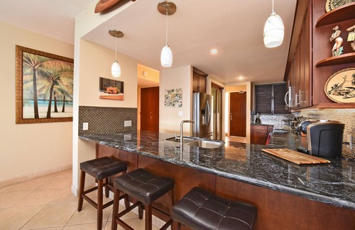 Kahana Condo | WOW WOW WOW - DIRECT OCEANFRONT - AC - WEST MAUI - PARADISE - STR/TVR ALLOWED