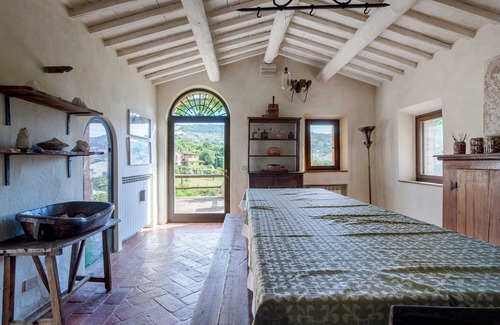 Castiglione d'Orcia Villa | WP RELAIS BORGO VIGNALUNGA, 46 HECTARES OF LAND IN THE HEART OF VAL D'ORCIA
