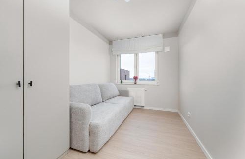 Srodmiescie Apartment | Wrocław nad Brzegiem Rzeki 2 Sypialnie Parking by Renters Prestige