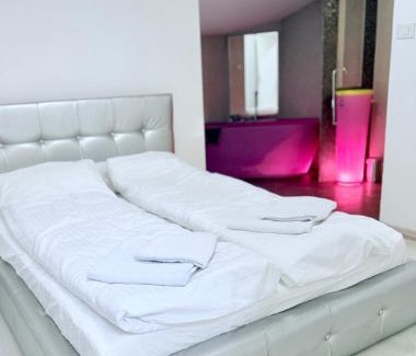 Wroclaw Old Town Apartment | Wroclove City Light