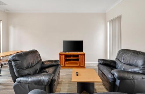 Midland House | Wroxton Street