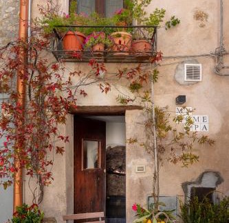 Gratteri House | WUNDERGARTEN Private Home Spa