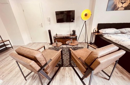 Krefeld Apartment | Wunderschöne City-Wohnung mit Gartennutzung Nähe Krefeld HBF