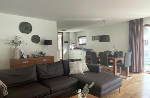 Unterterzen Apartment | Wunderschöne Wohnung am See mit Sauna & Whirlpool