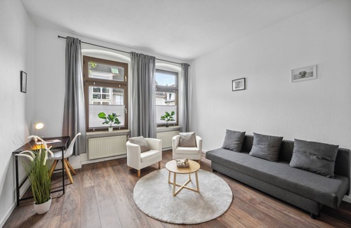 Ehrenberg Apartment | Wupper Home II, top location Ideal for business people, fitters, families, 3 rooms