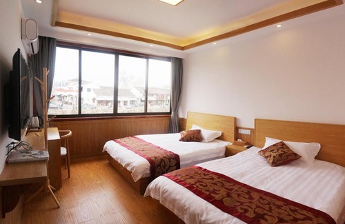 Dong Zha Hotel | Wuzhen On Memory Inn