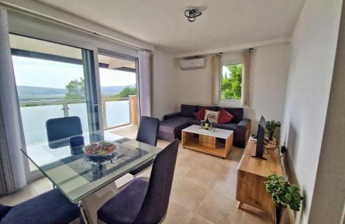 Kotor Apartment | WW Apartman
