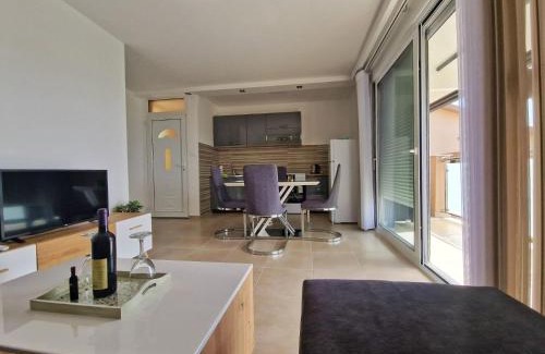 Kotor Apartment | WW Apartman