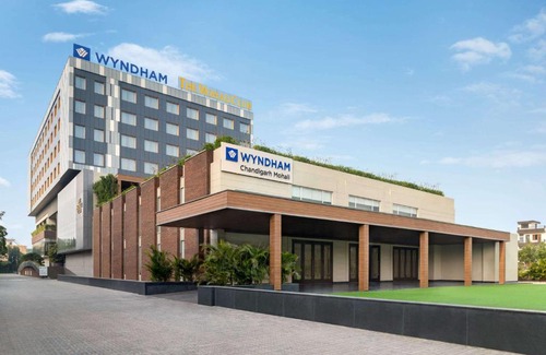 Chandigarh Hotel | Wyndham Chandigarh Mohali